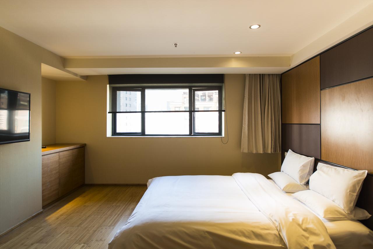 Ji Hotel Shanghai The Bund Tiantong Road Exterior foto