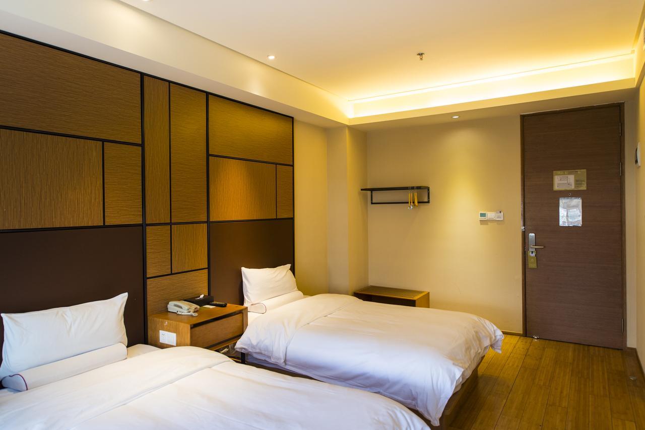 Ji Hotel Shanghai The Bund Tiantong Road Exterior foto